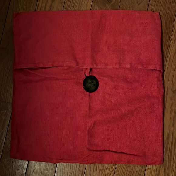 Pottery Barn Red accent pillow cover with brown button - Picture 6 of 11